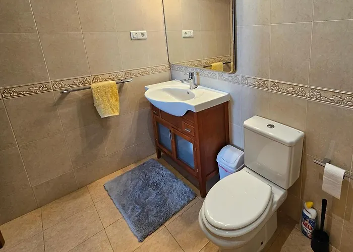 La Roca-mediterraneo Views, 8th Floor-new Kitchen- Pool- Parking-air Conditioning, Ceiling Fans & Free Wifi Apartment Torremolinos