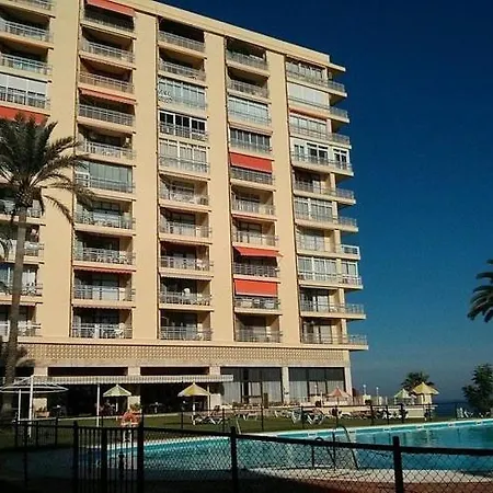 La Roca-mediterraneo Views, 8th Floor-new Kitchen- Pool- Parking-air Conditioning, Ceiling Fans & Free Wifi