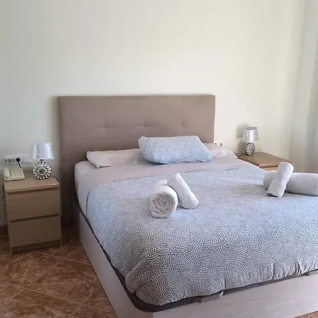 アパート La Roca-mediterraneo Views, 8th Floor-new Kitchen- Pool- Parking-air Conditioning, Ceiling Fans & Free Wifi