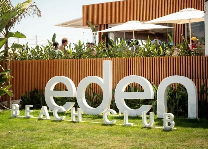 La Roca-mediterraneo Views, 8th Floor-new Kitchen- Pool- Parking-air Conditioning, Ceiling Fans & Free Wifi Lejlighed