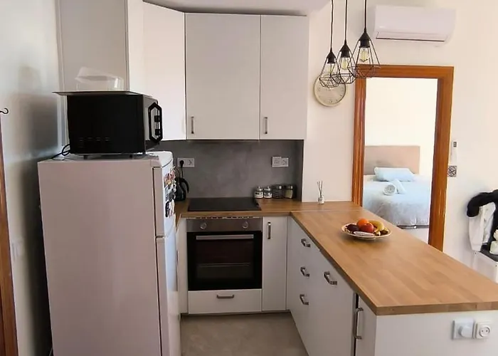 Lejlighed La Roca-mediterraneo Views, 8th Floor-new Kitchen- Pool- Parking-air Conditioning, Ceiling Fans & Free Wifi *