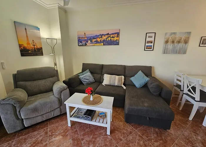 La Roca-mediterraneo Views, 8th Floor-new Kitchen- Pool- Parking-air Conditioning, Ceiling Fans & Free Wifi Апартаменты Торремолинос