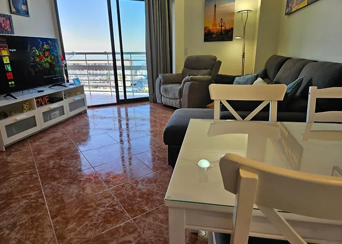 Апартаменты La Roca-mediterraneo Views, 8th Floor-new Kitchen- Pool- Parking-air Conditioning, Ceiling Fans & Free Wifi